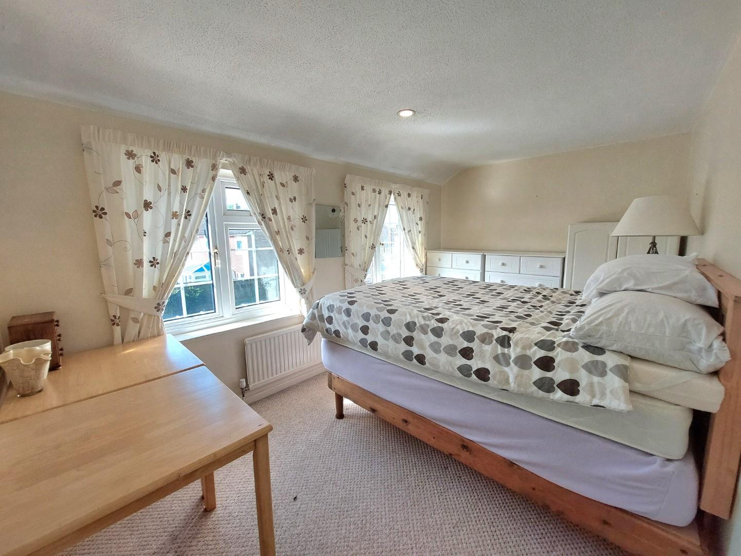 Manor Road, Earls Barton O'Riordan Bond